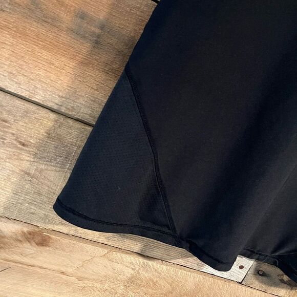 Mondetta short sleeve top - M - 🙂3/$15 - Picture 2 of 8